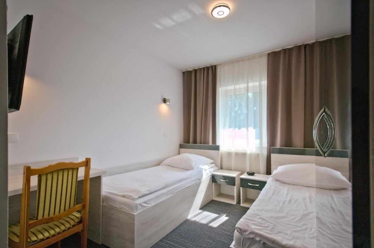 Hotel Sezam كراتشكوفا المظهر الخارجي الصورة